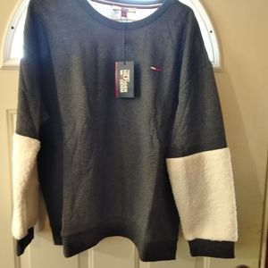 Tommy Hilfiger Sherpa-Sleeve Sweatshirt